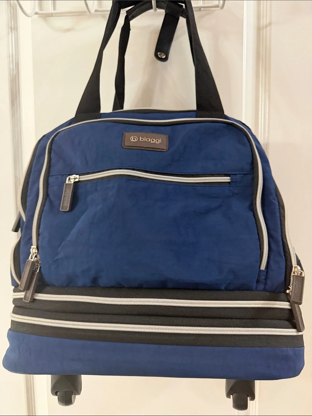 Blaggi Navy Travel Duffel Bag with Removable Strap